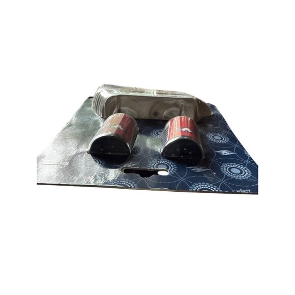 Disney Cruise Line Ceramic Ship & Salt And Pepper Shaker Set Collectible Gift - Picture 4 of 4